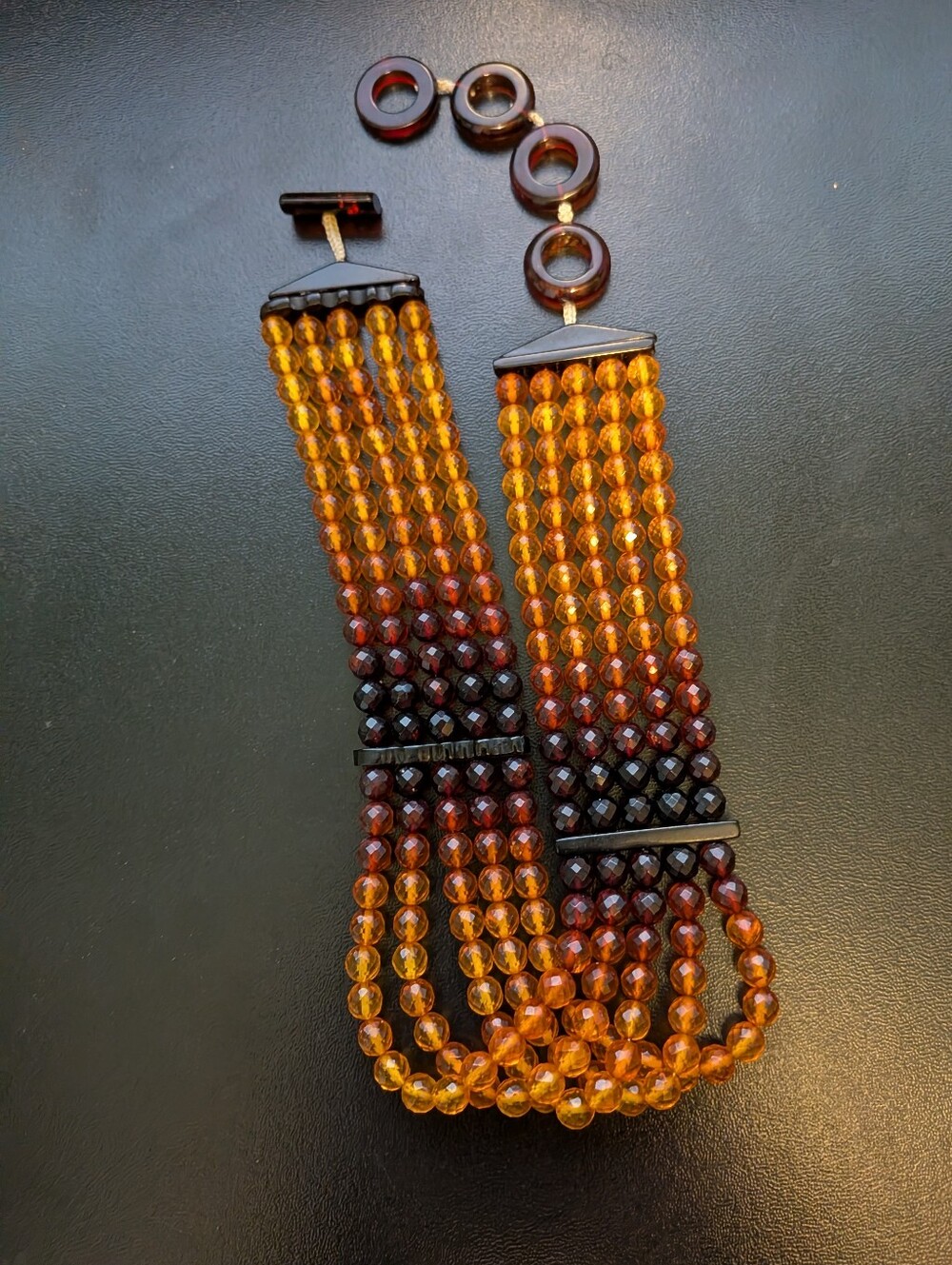 Faceted amber bead ombre choker